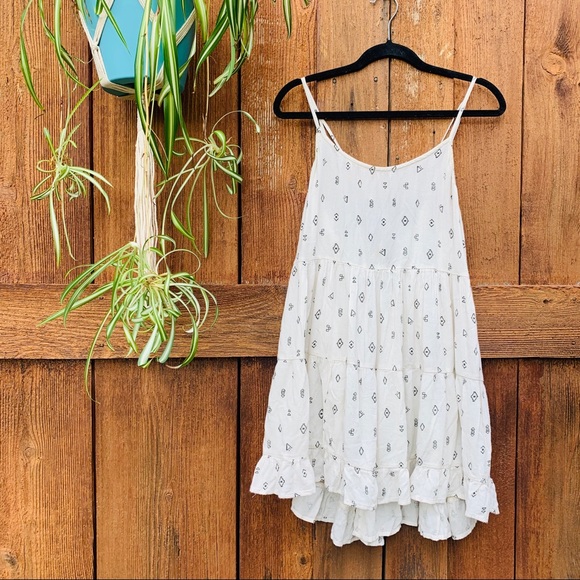 Billabong Dresses & Skirts - • billabong gauze flowy dress •